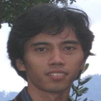 BMW B 297 SY Tabrak Lari di Radio Dalam 